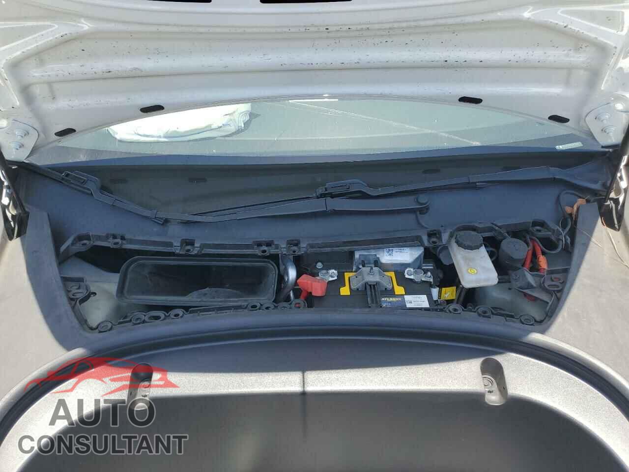 TESLA MODEL 3 2020 - 5YJ3E1EA0LF613523