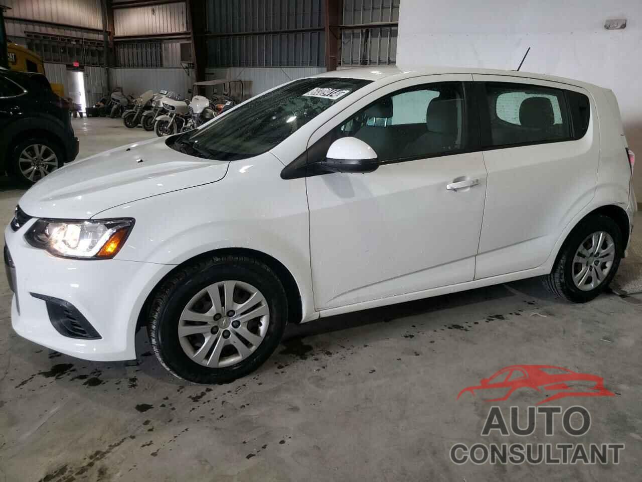 CHEVROLET SONIC 2020 - 1G1JG6SB5L4124949