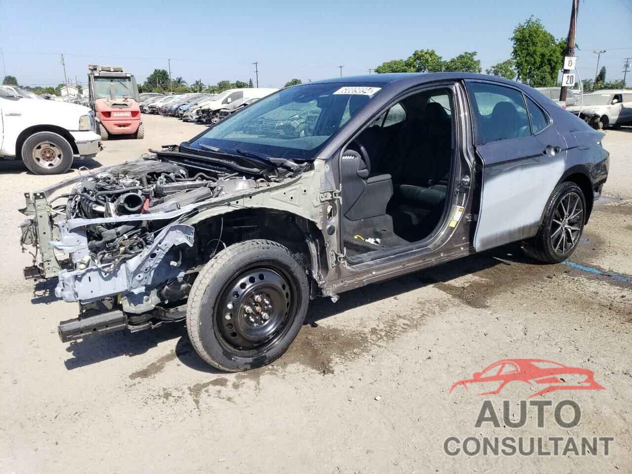 TOYOTA CAMRY 2023 - 4T1G11AKXPU085378