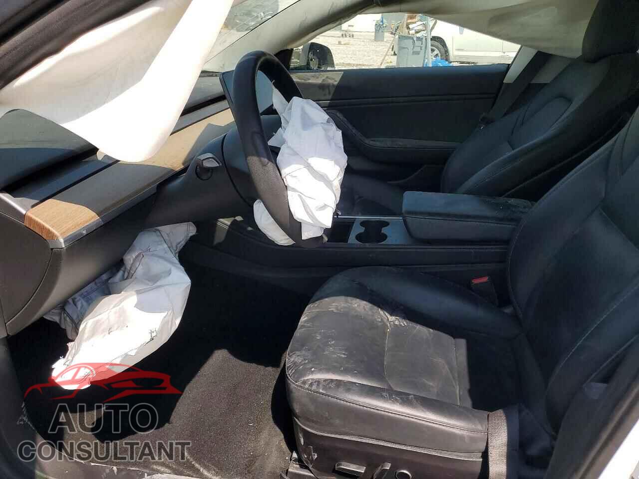 TESLA MODEL 3 2021 - 5YJ3E1EB3MF936815