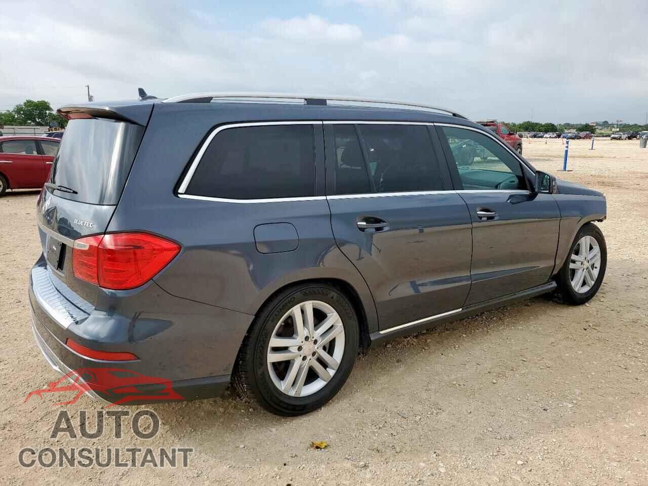 MERCEDES-BENZ GL-CLASS 2015 - 4JGDF2EEXFA605951
