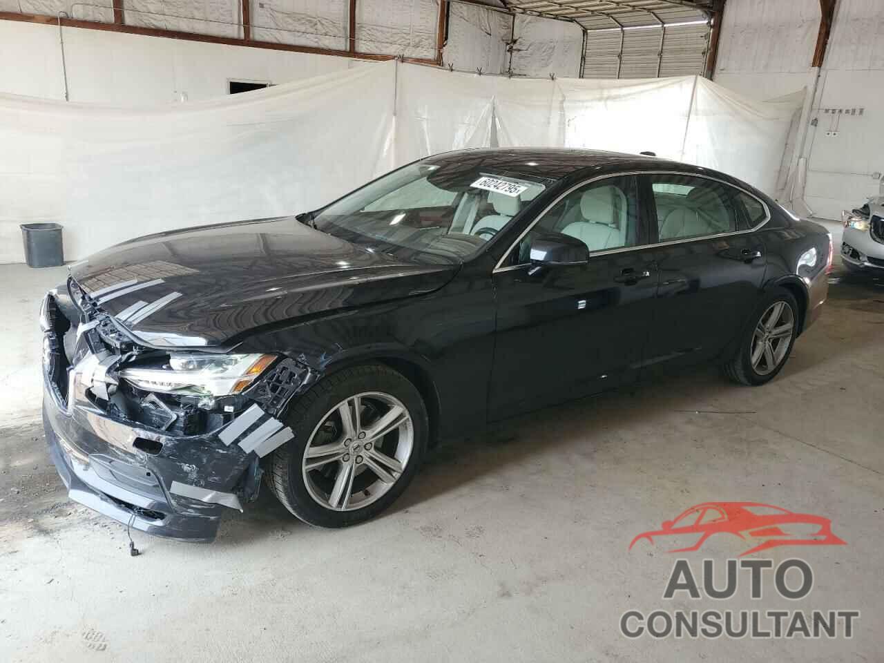 VOLVO S90 2018 - LVY982MK2JP015821