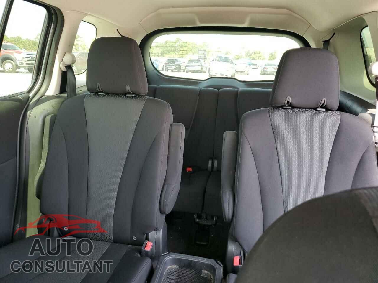 MAZDA 5 2012 - JM1CW2CL0C0104148