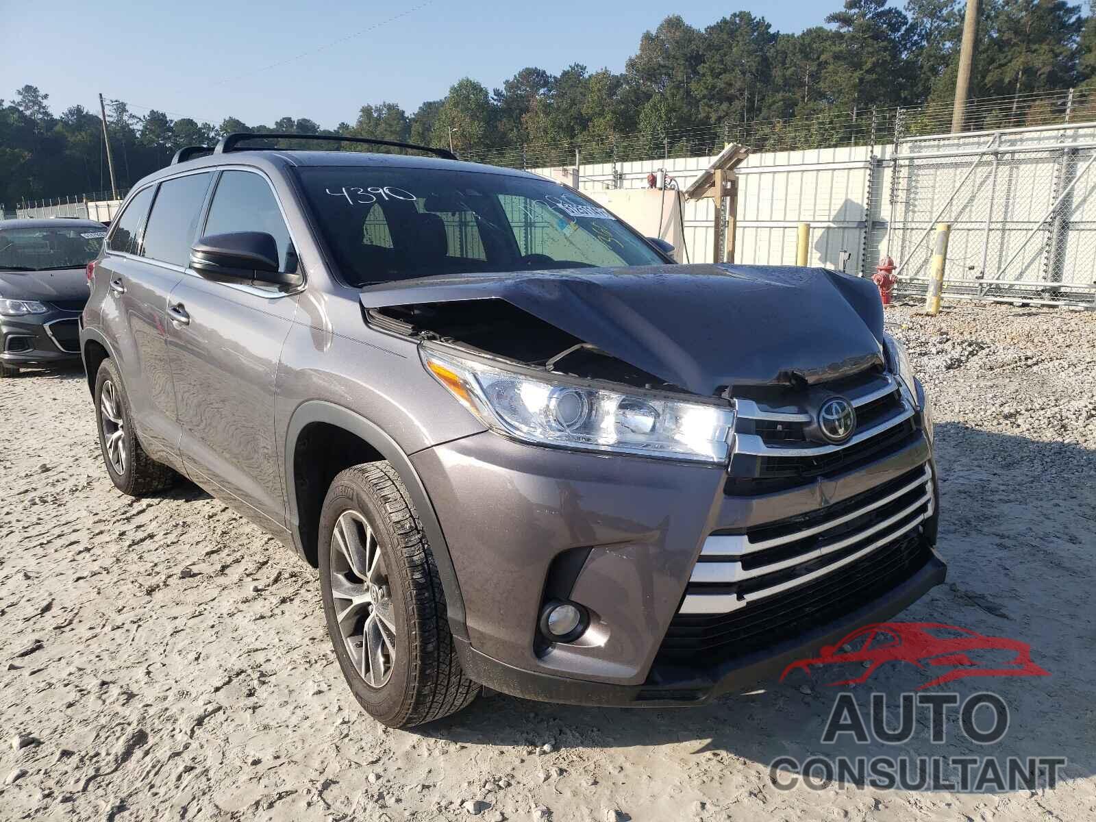 TOYOTA HIGHLANDER 2018 - 5TDZZRFH7JS274390