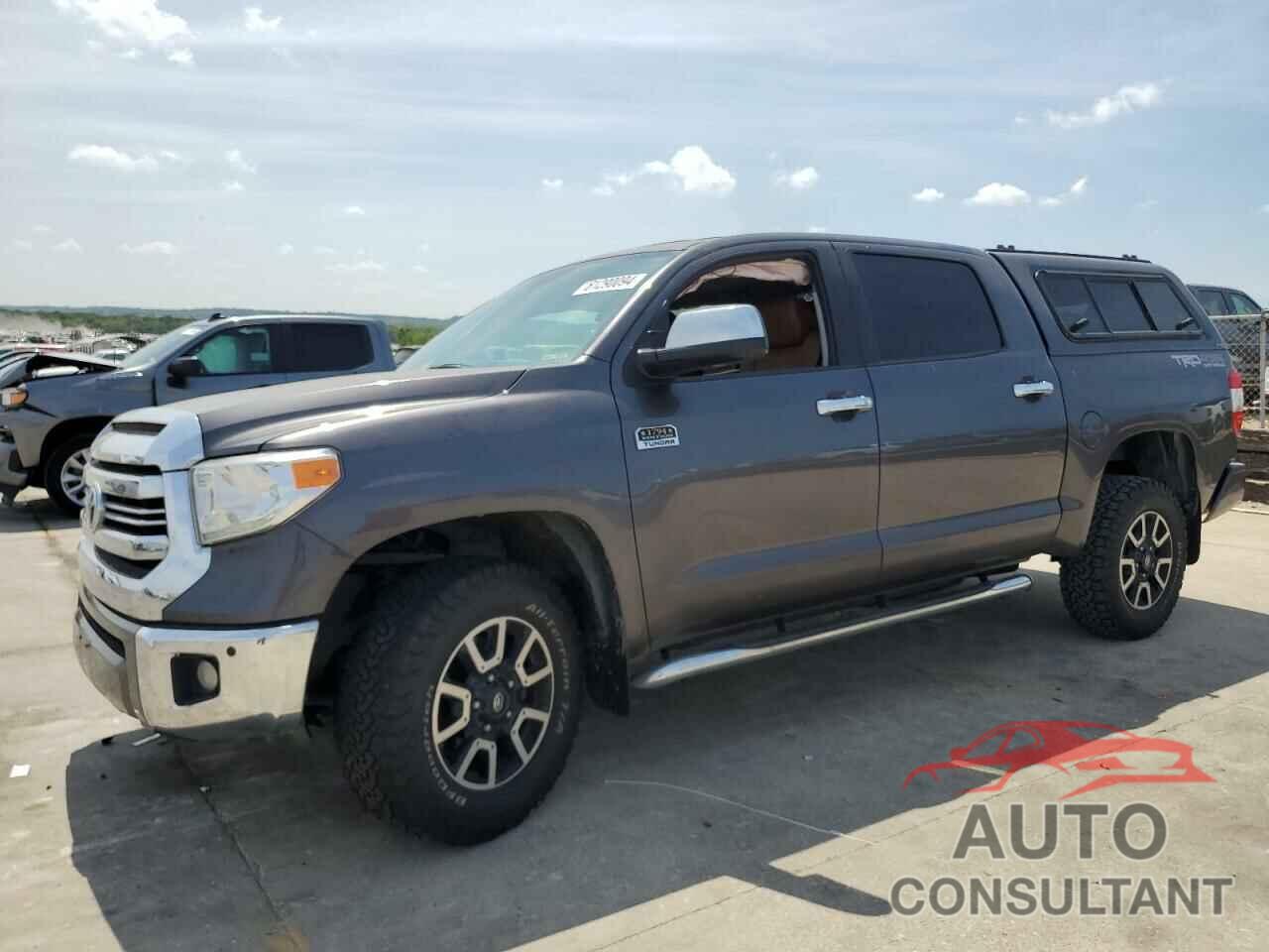 TOYOTA TUNDRA 2017 - 5TFAW5F13HX598927