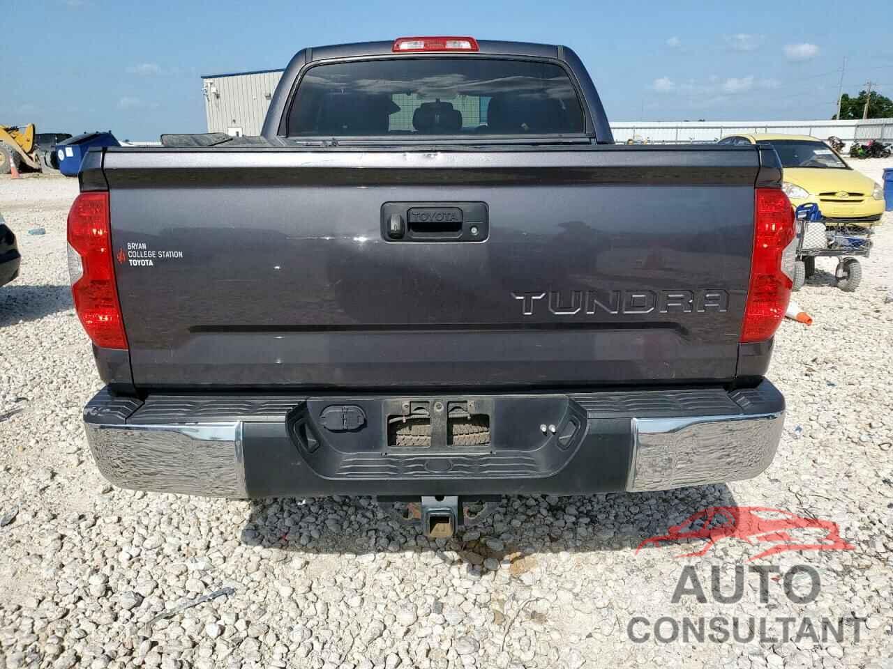 TOYOTA TUNDRA 2017 - 5TFEW5F17HX220997