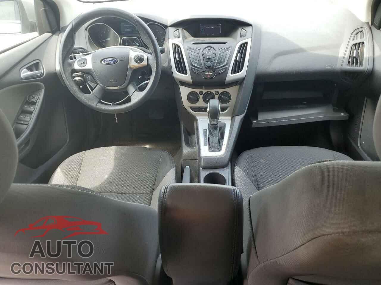FORD FOCUS 2014 - 1FADP3F23EL294979