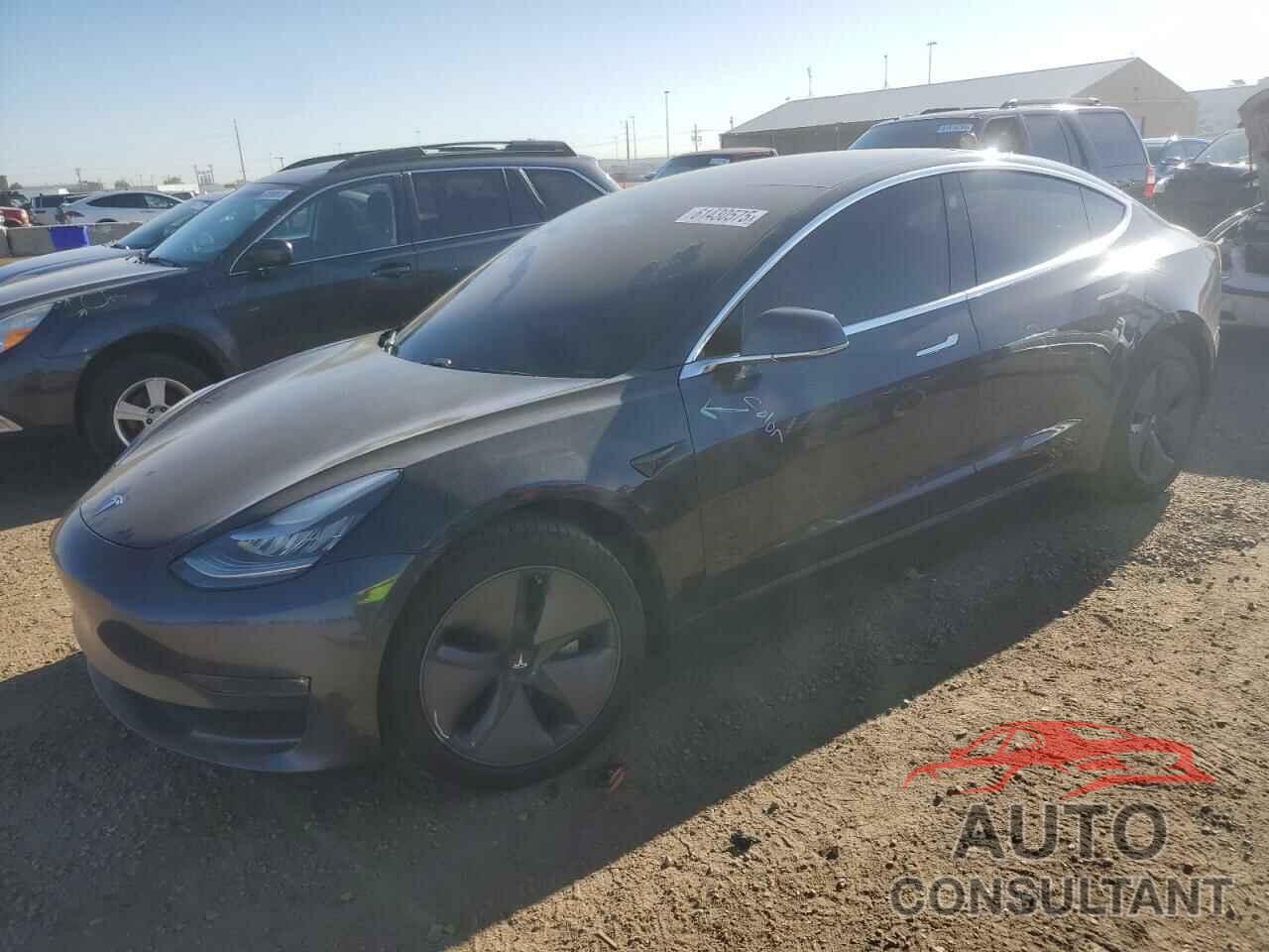 TESLA MODEL 3 2019 - 5YJ3E1EB3KF520759