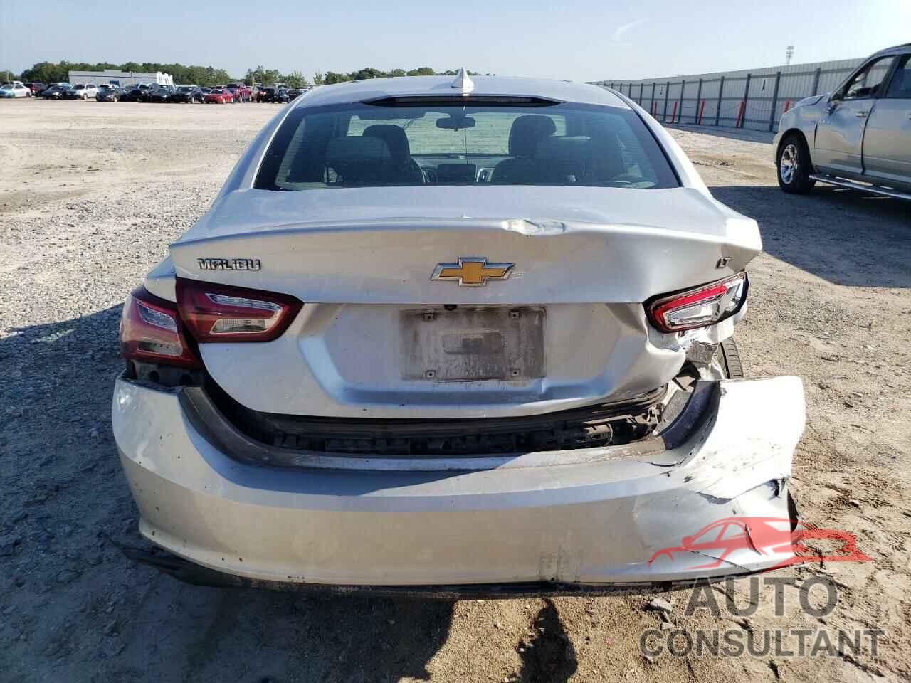 CHEVROLET MALIBU 2021 - 1G1ZD5ST6MF009703