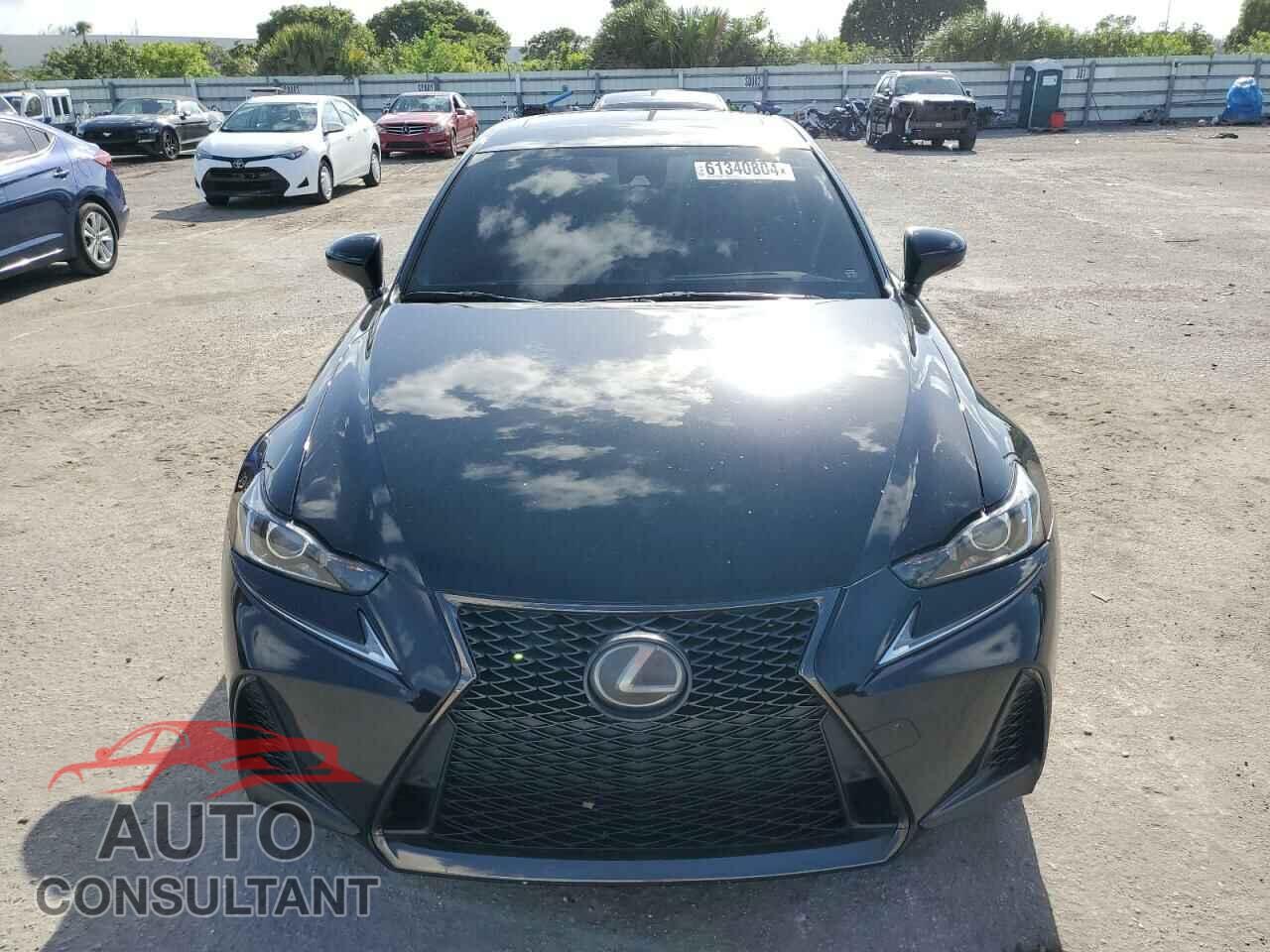 LEXUS IS 2020 - JTHGA1D20L5101199