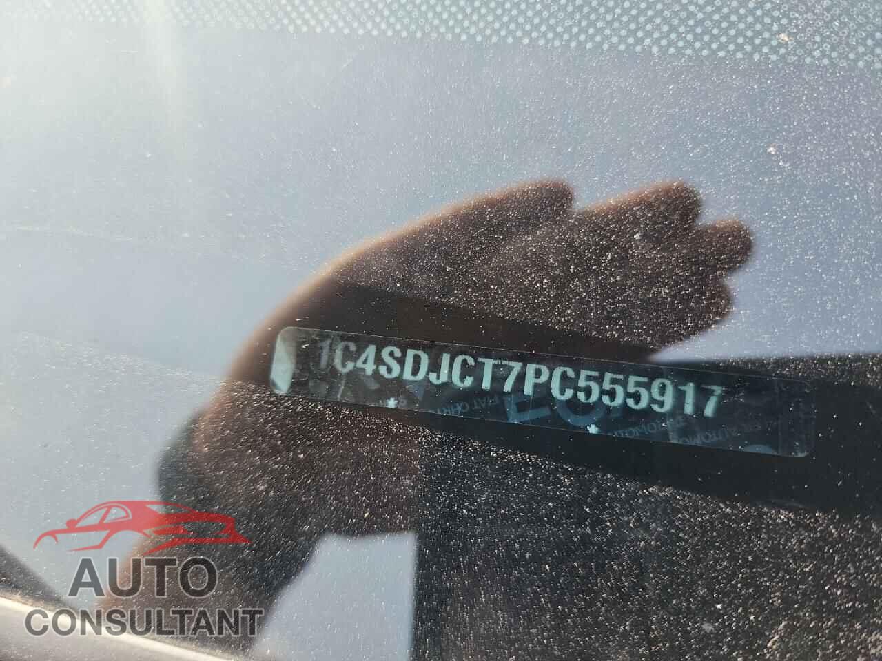 DODGE DURANGO 2023 - 1C4SDJCT7PC555917