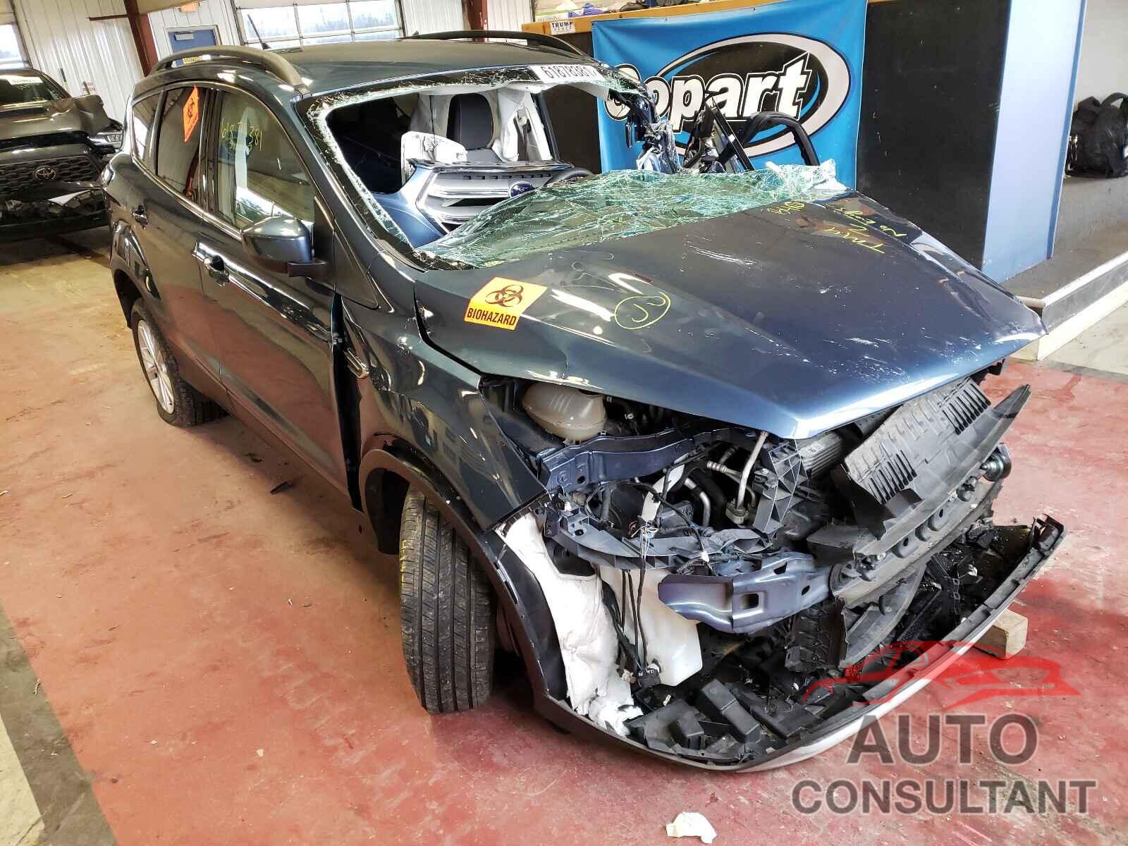 FORD ESCAPE 2018 - 1FMCU9GD3JUB40239