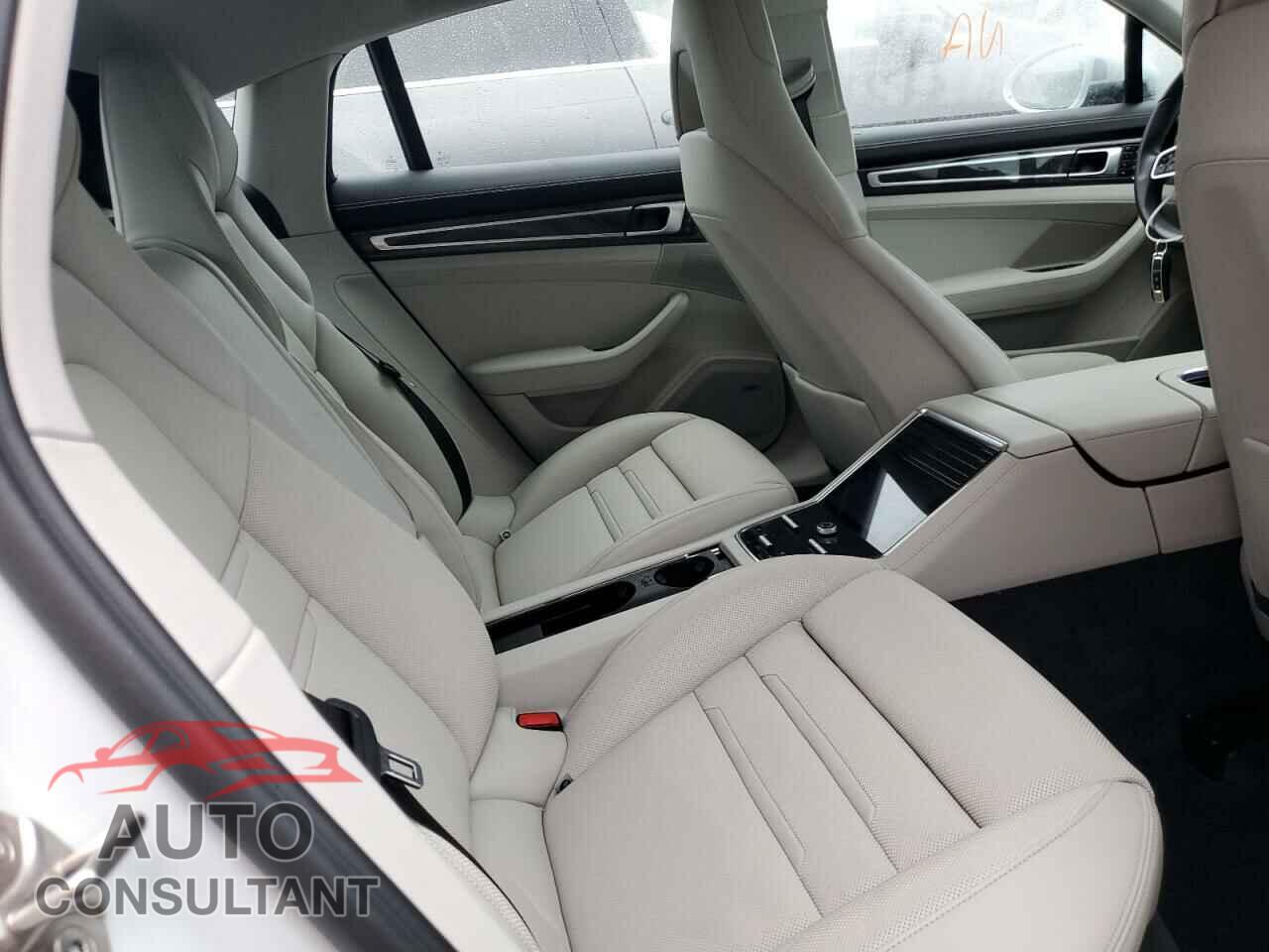 PORSCHE PANAMERA 2020 - WP0AA2A70LL103897