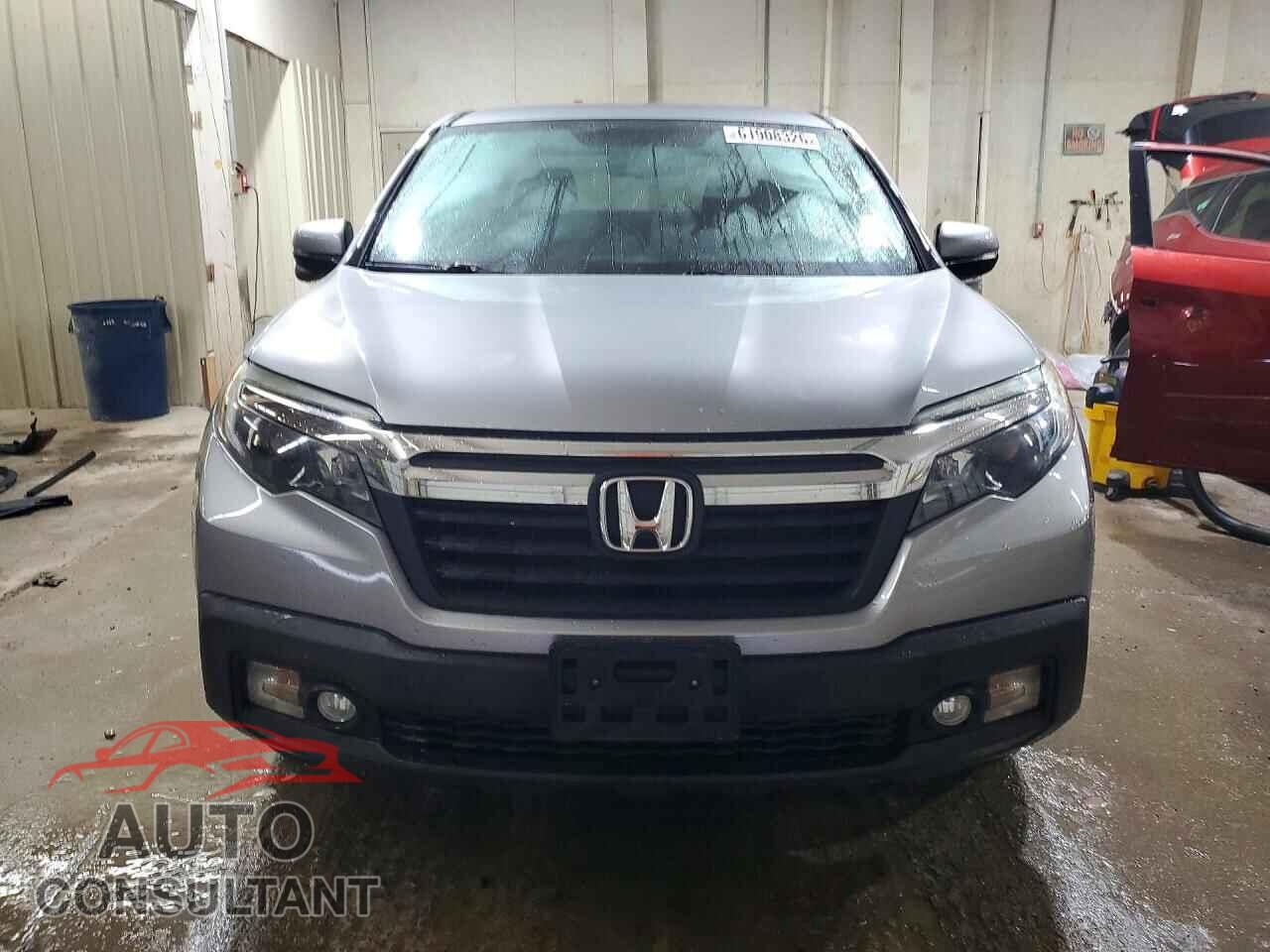 HONDA RIDGELINE 2017 - 5FPYK3F63HB014361