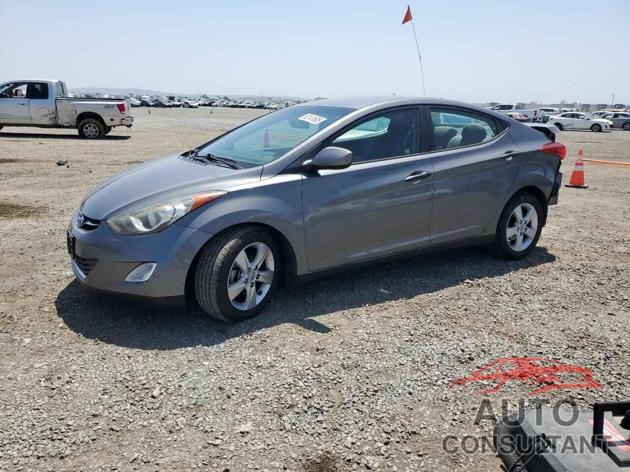 HYUNDAI ELANTRA 2013 - 5NPDH4AE3DH386160