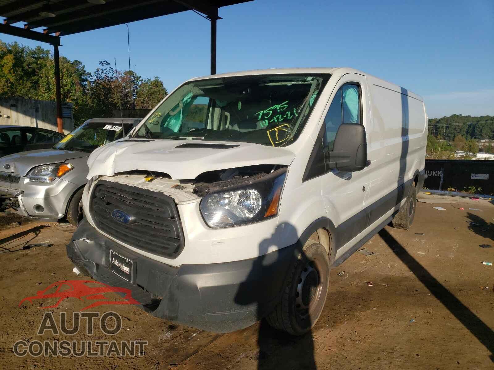 FORD TRANSIT CO 2018 - 1FTYR2YM8JKB27595