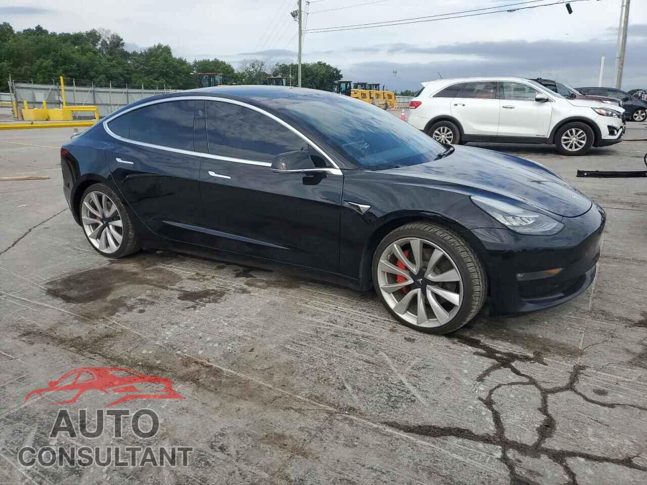 TESLA MODEL 3 2019 - 5YJ3E1EB8KF438686