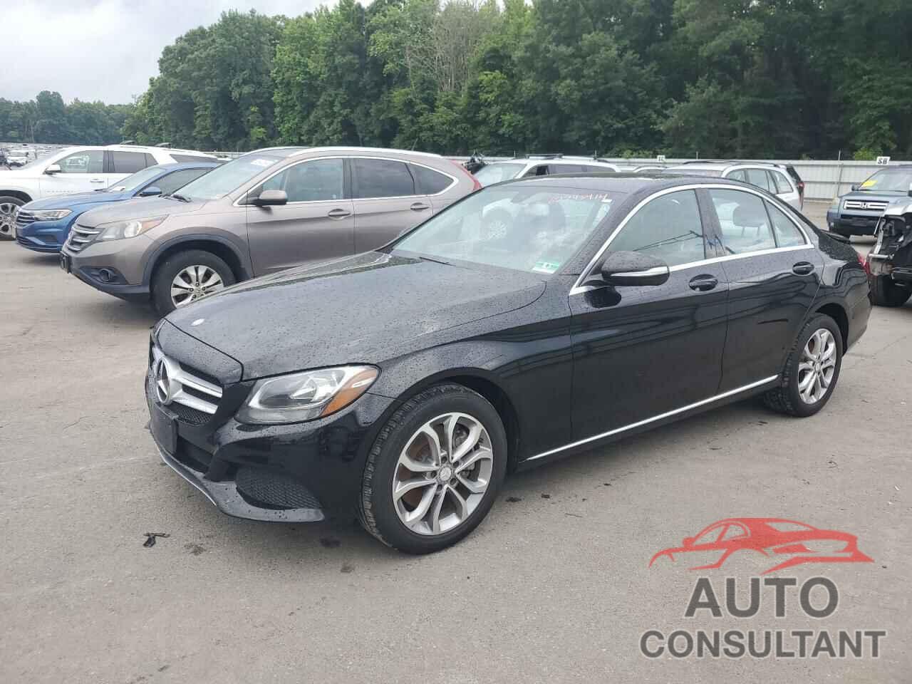 MERCEDES-BENZ C-CLASS 2015 - 55SWF4KB4FU058426