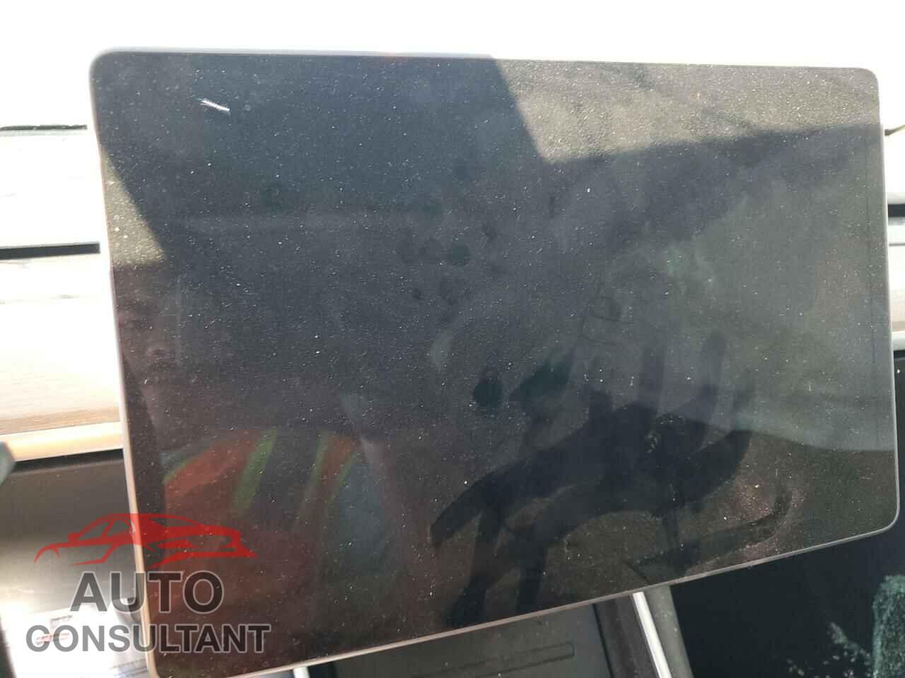 TESLA MODEL 3 2020 - 5YJ3E1EB0LF628435