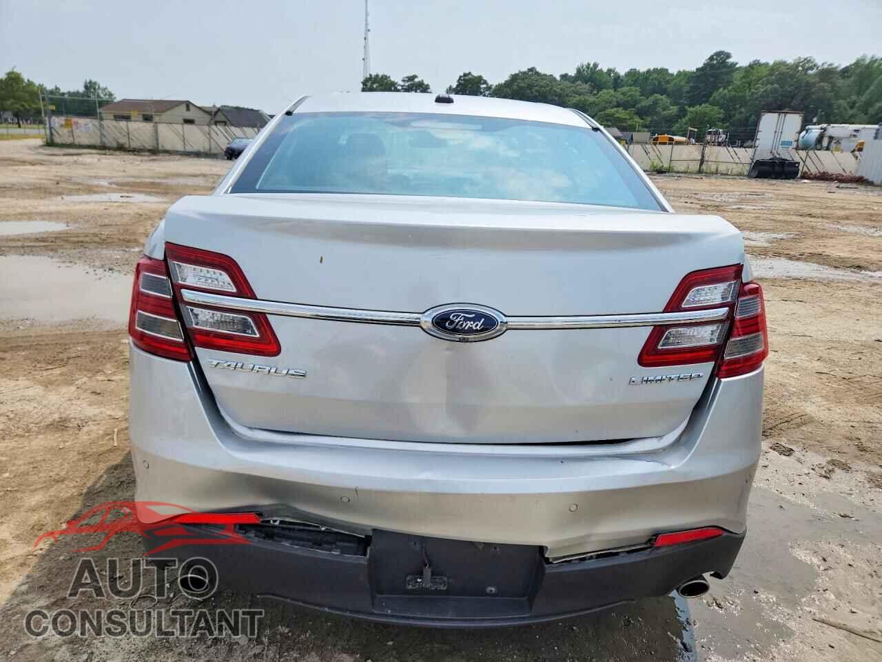 FORD TAURUS 2015 - 1FAHP2F80FG118725