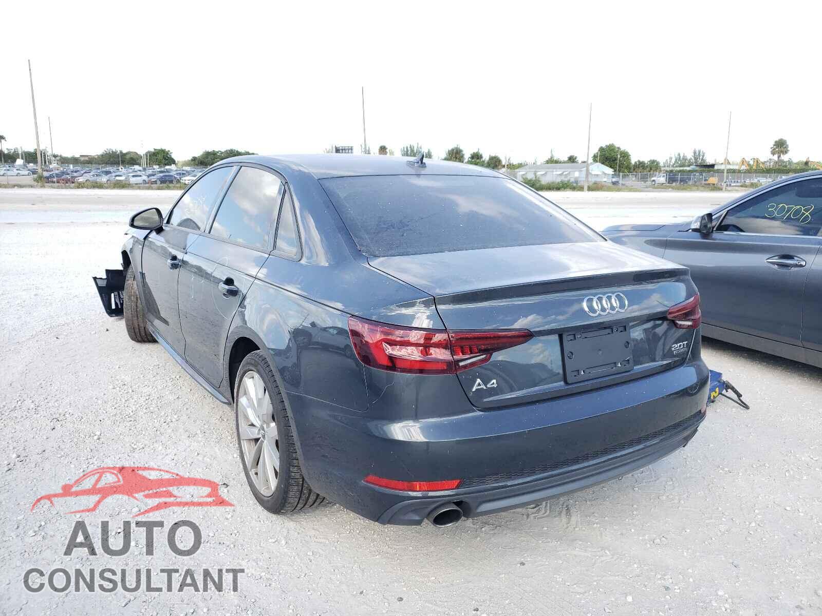 AUDI A4 2018 - WAUDNAF46JN002856