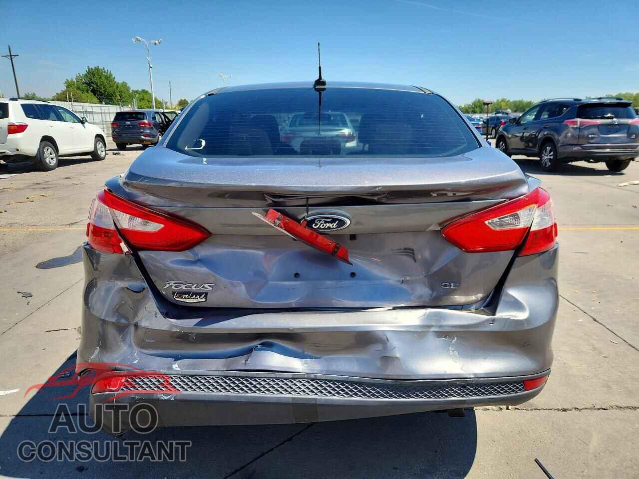 FORD FOCUS 2012 - 1FAHP3F20CL179433