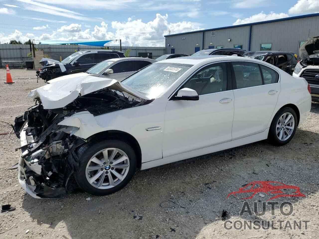 BMW 5 SERIES 2016 - WBA5A5C57GG352546