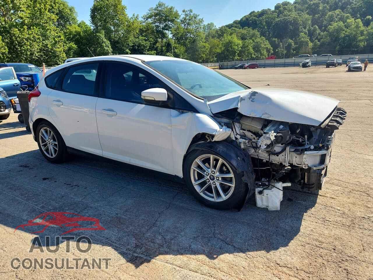FORD FOCUS 2016 - 1FADP3K25GL263581