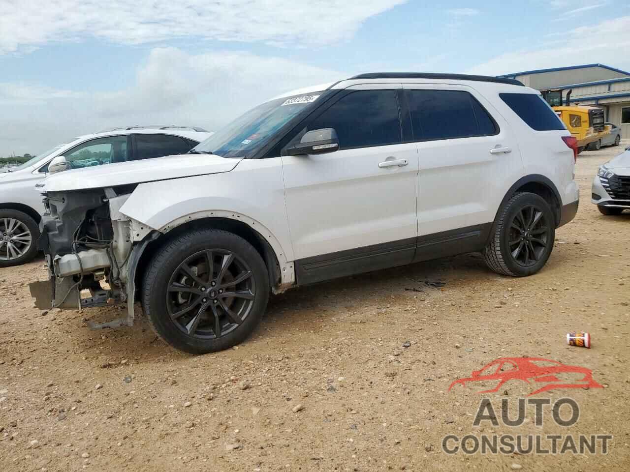 FORD EXPLORER 2017 - 1FM5K7D85HGC32522