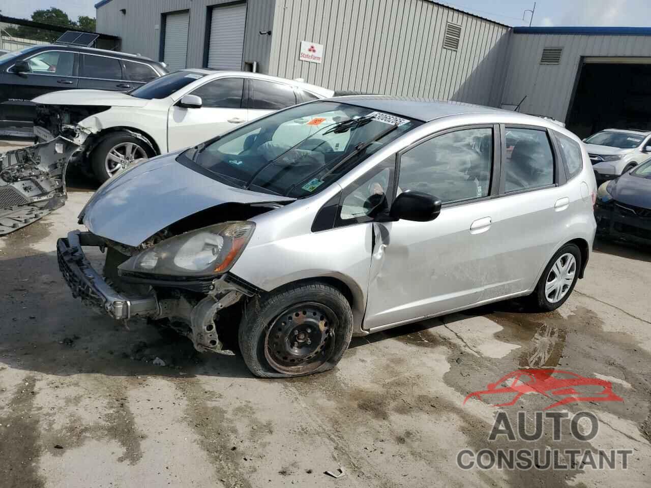 HONDA FIT 2011 - JHMGE8H30BC006880
