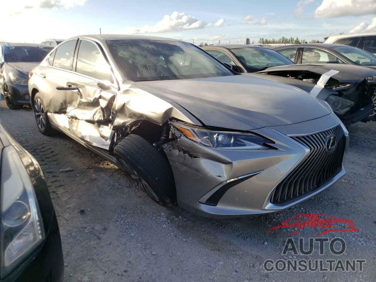 LEXUS ES350 2020 - 58ACZ1B14LU081648