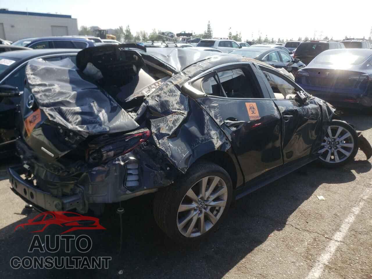 MAZDA 3 2021 - JM1BPABL4M1322013