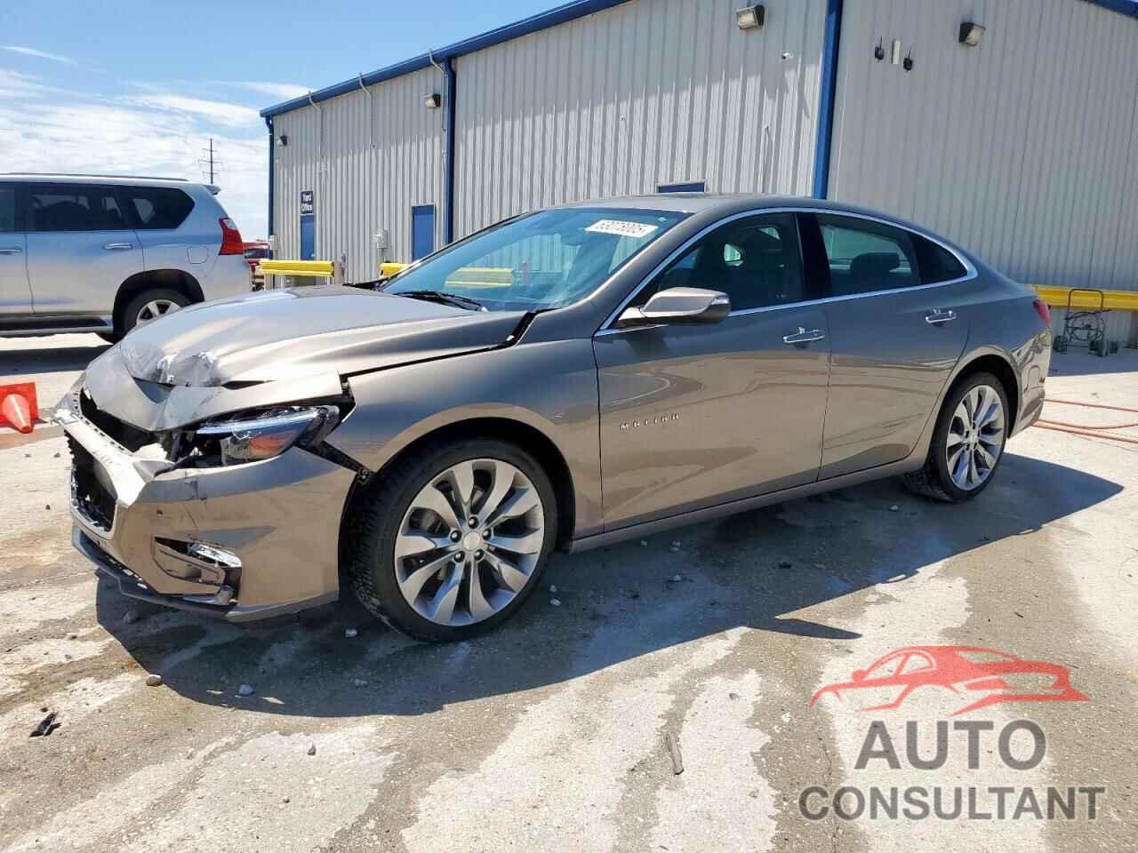 CHEVROLET MALIBU 2017 - 1G1ZH5SX8HF134876