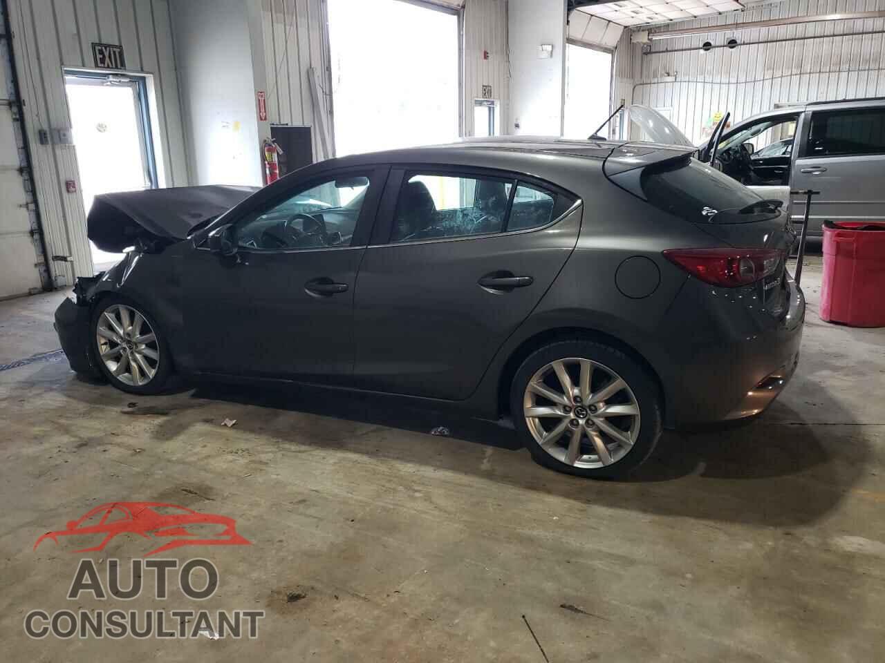 MAZDA 3 2017 - 3MZBN1L76HM148152