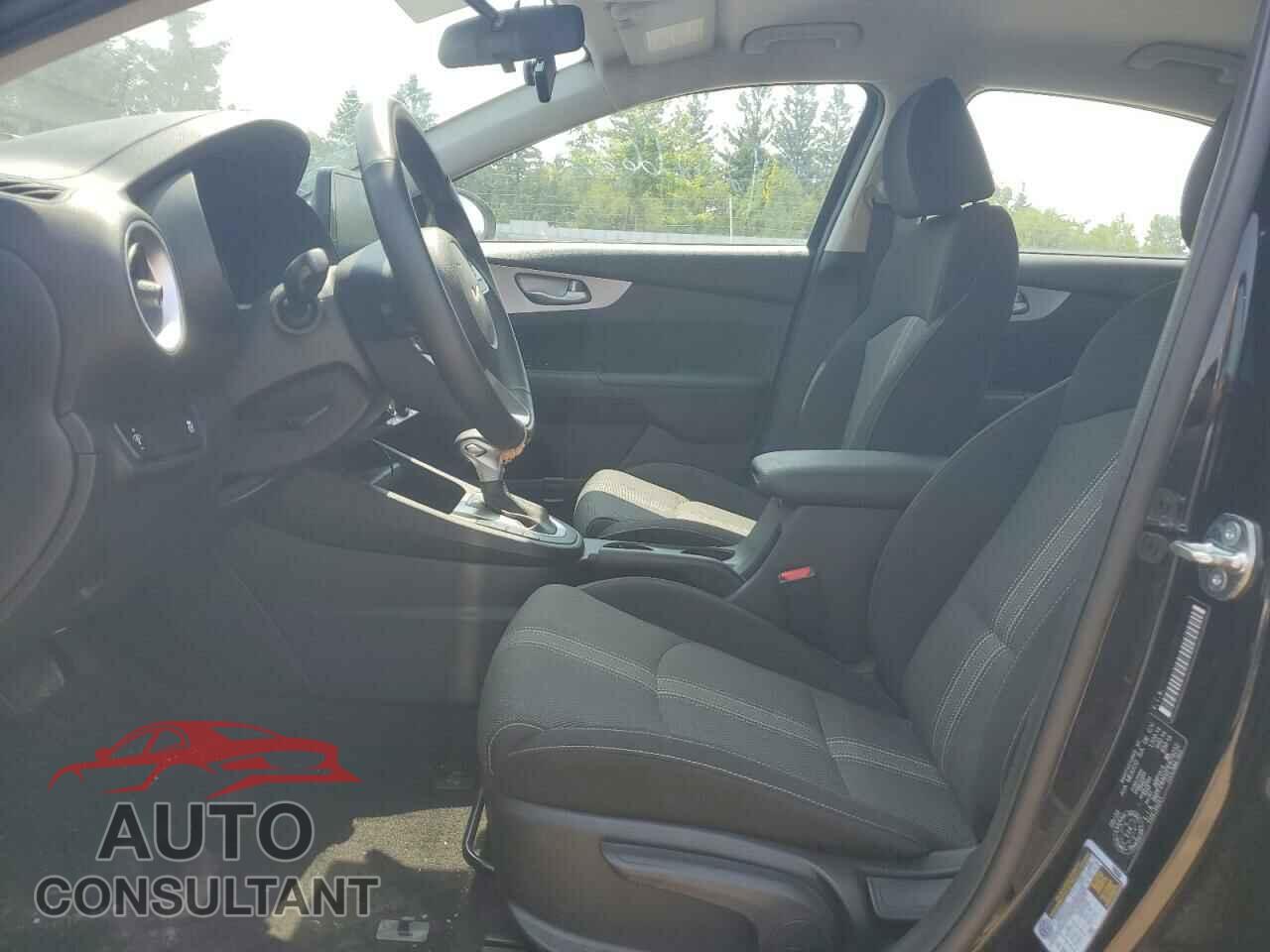 KIA FORTE 2023 - 3KPF24AD2PE679252