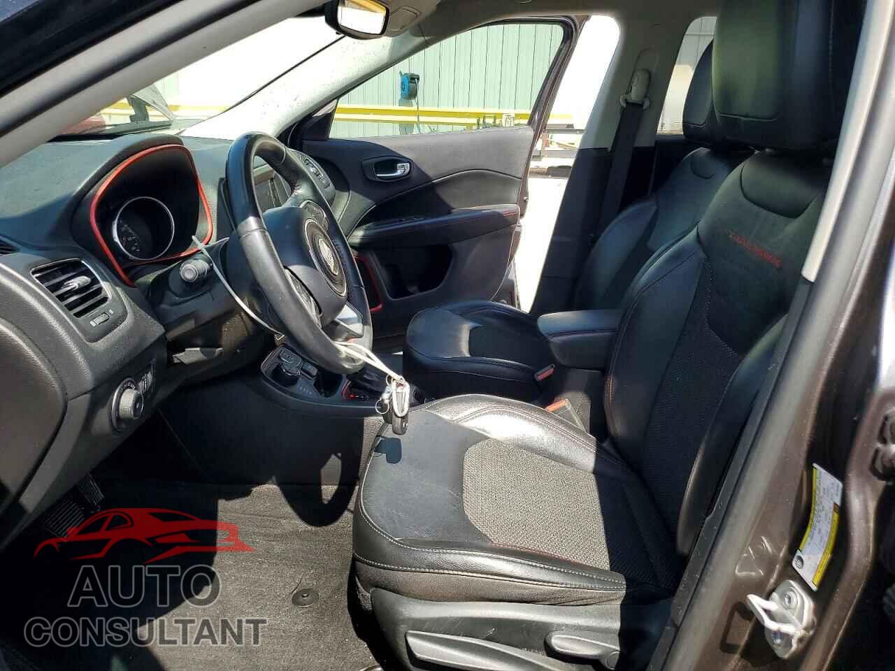 JEEP COMPASS 2019 - 3C4NJDDB2KT752567