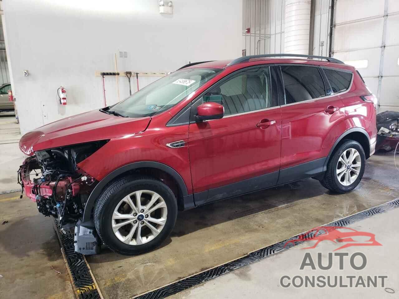 FORD ESCAPE 2018 - 1FMCU0GD7JUB51210