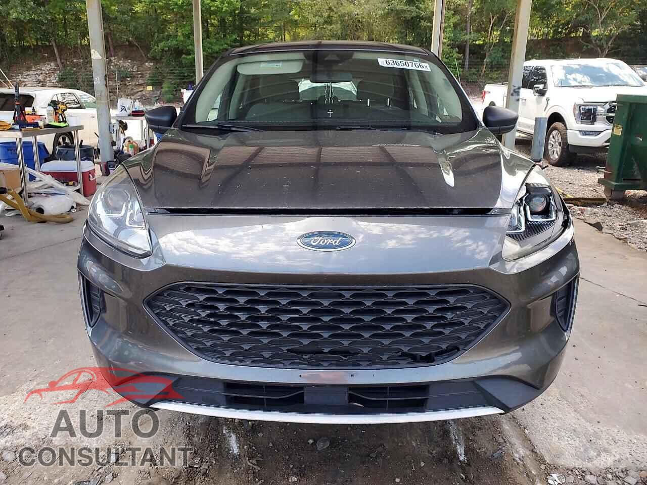 FORD ESCAPE 2020 - 1FMCU0F61LUA57720