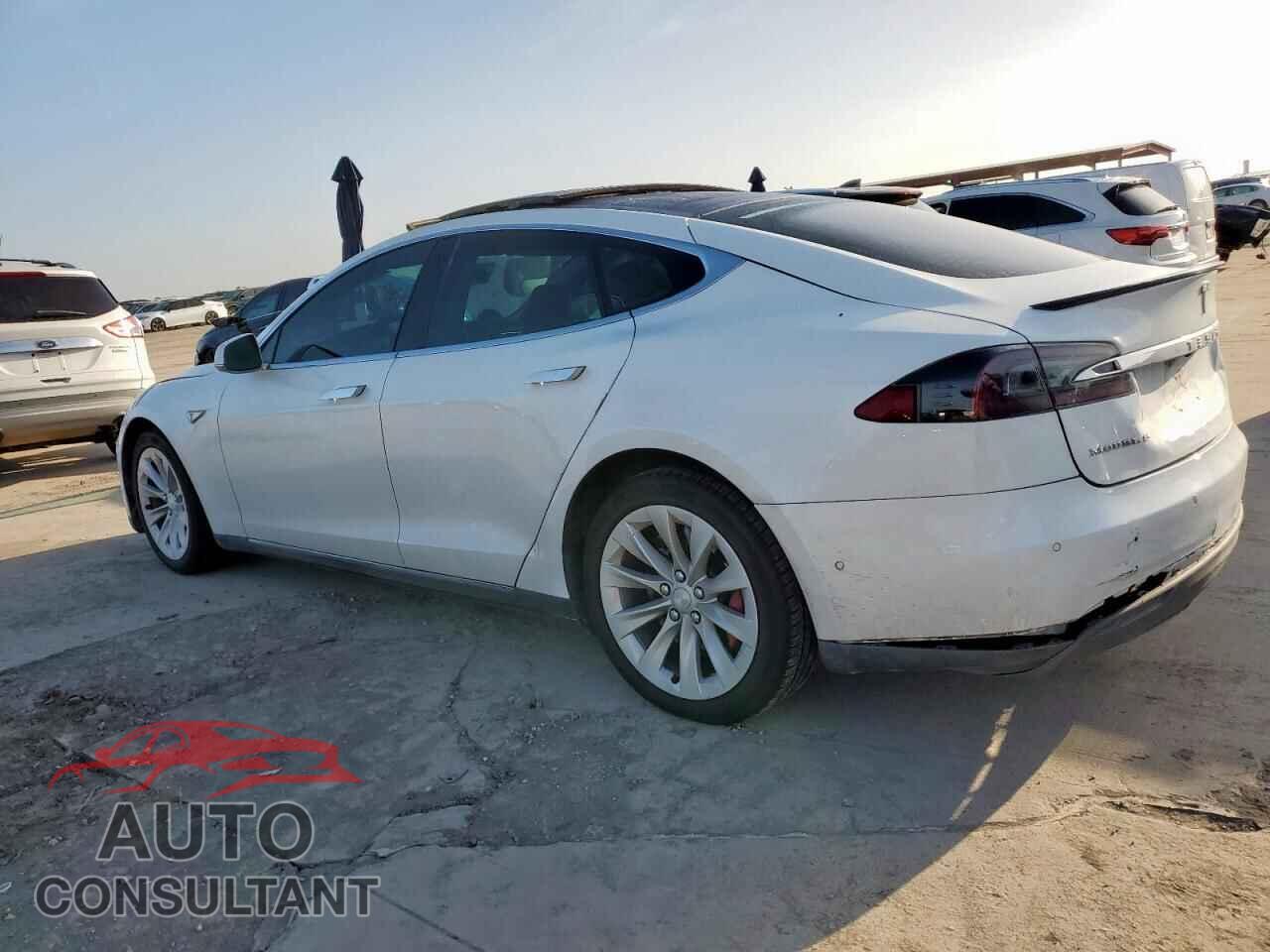 TESLA MODEL S 2014 - 5YJSA1H12EFP51442