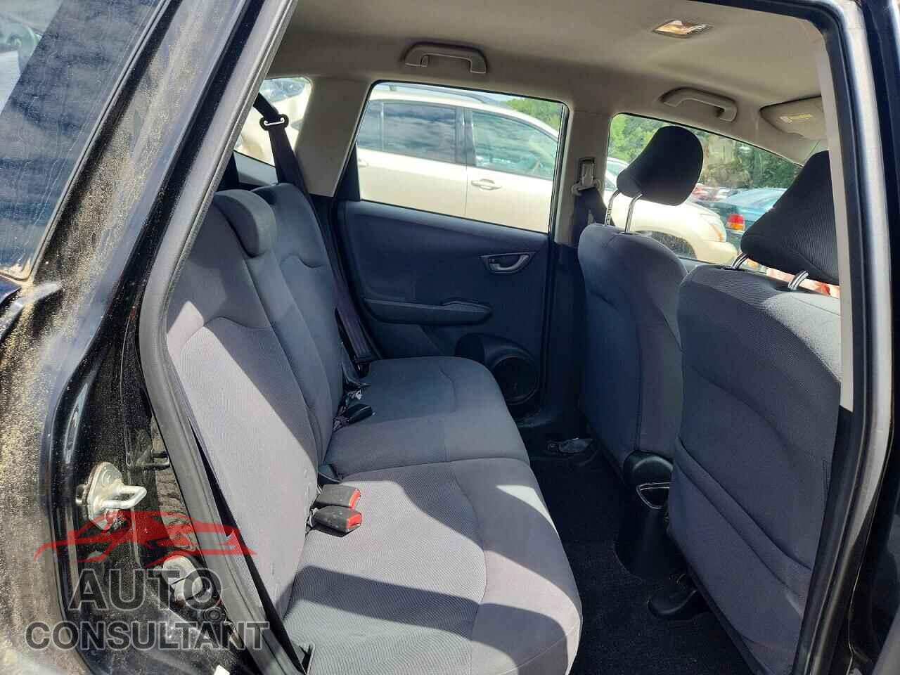 HONDA FIT 2012 - JHMGE8H33CC021830