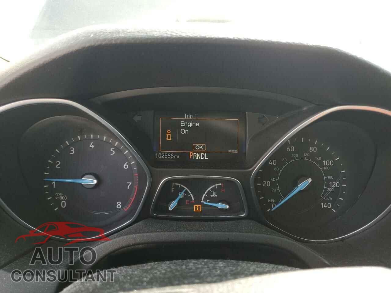 FORD FOCUS 2018 - 1FADP3E28JL275002