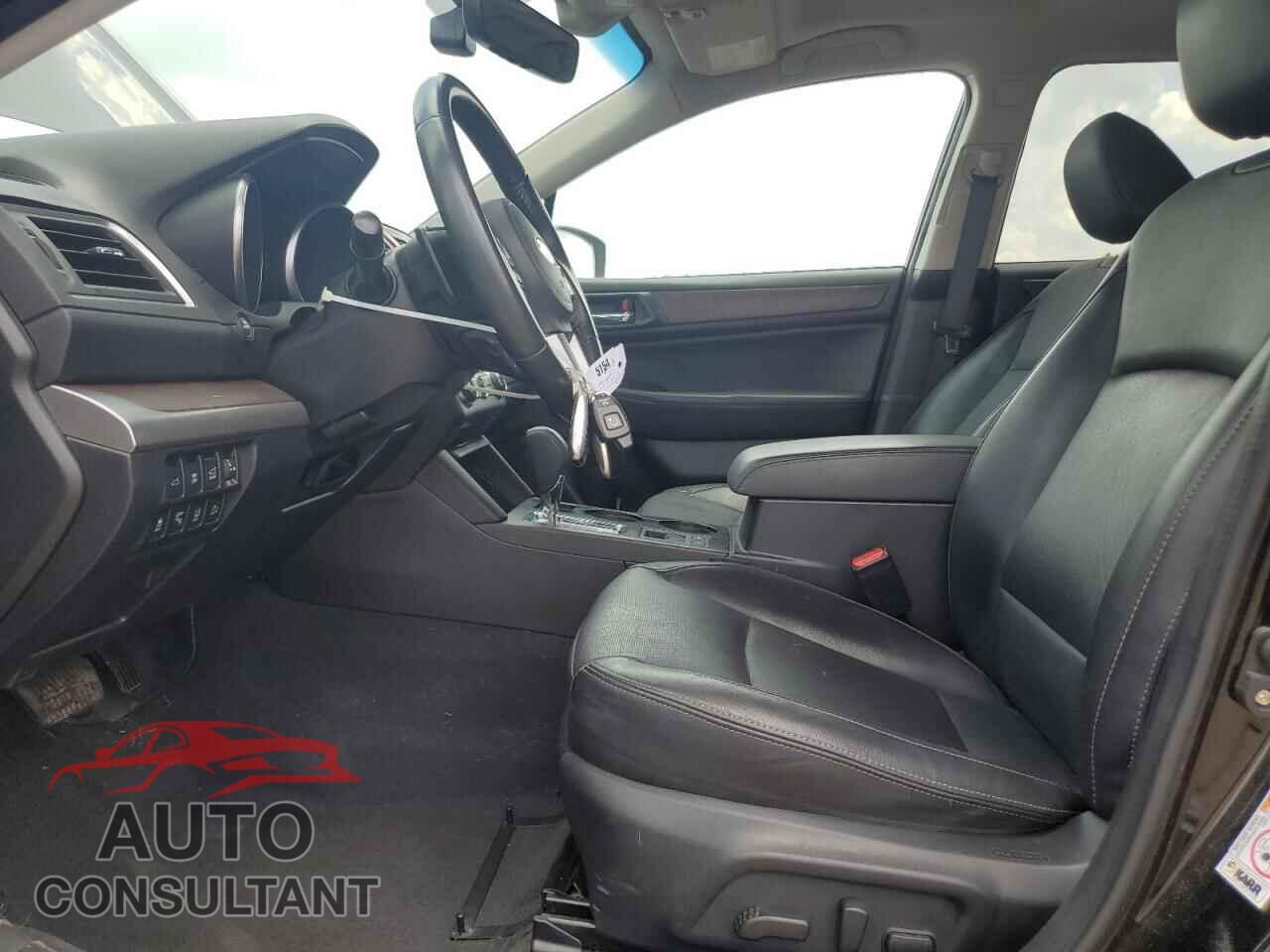 SUBARU OUTBACK 2017 - 4S4BSENC1H3378885