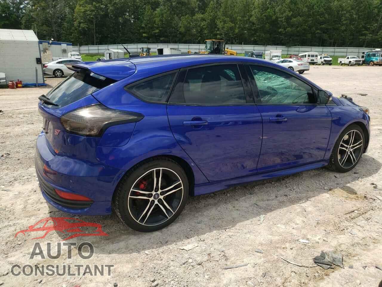 FORD FOCUS 2015 - 1FADP3L90FL366305
