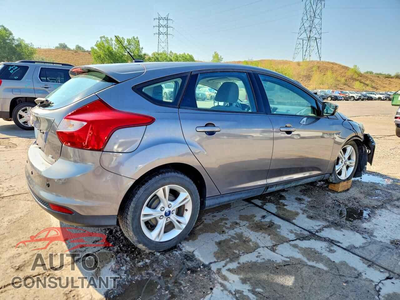 FORD FOCUS 2014 - 1FADP3K22EL431027