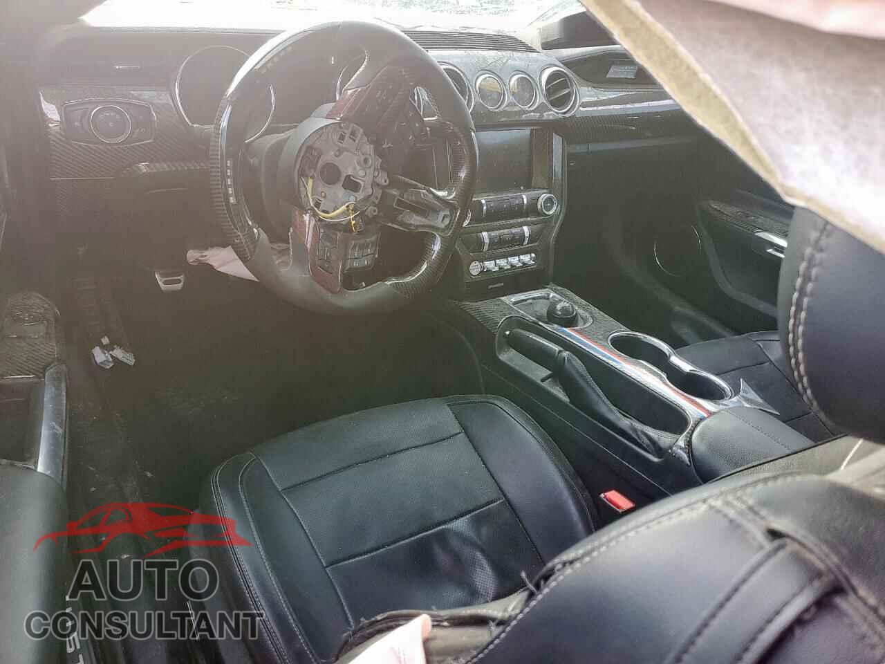 FORD MUSTANG 2017 - 1FA6P8CF1H5211006