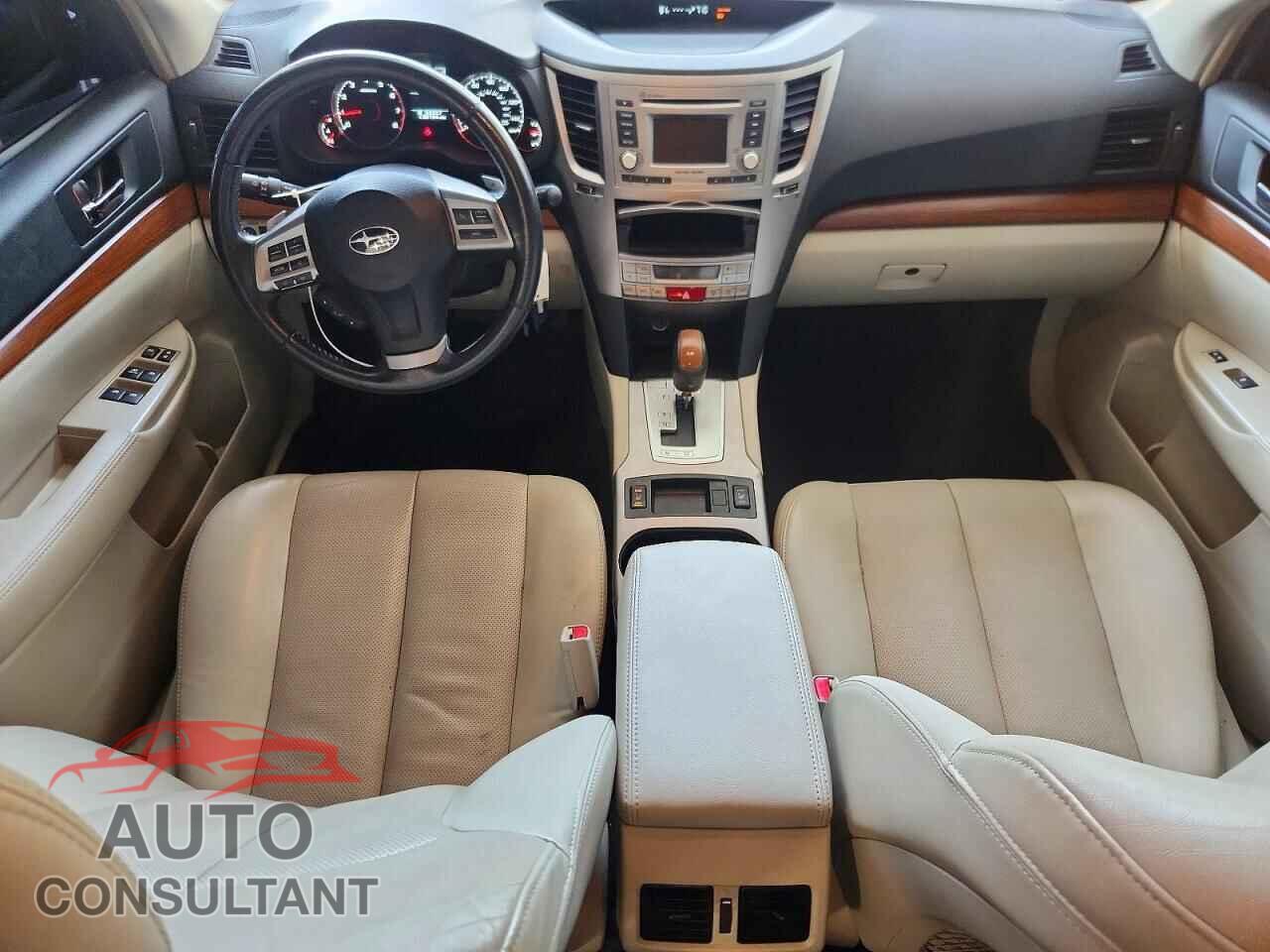 SUBARU OUTBACK 2014 - 4S4BRCLC2E3271746