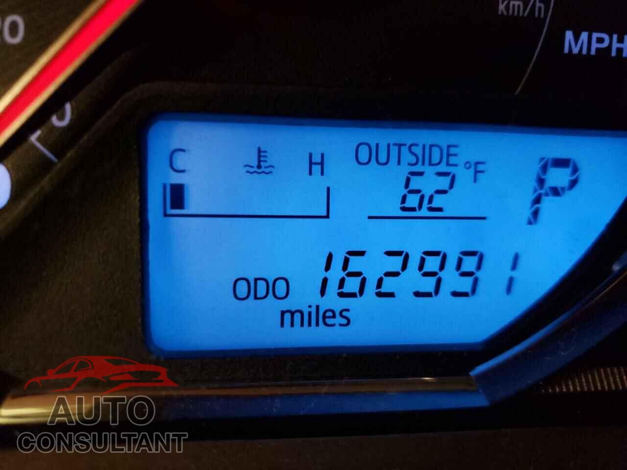 TOYOTA RAV4 2013 - 2T3DFREV7DW021552