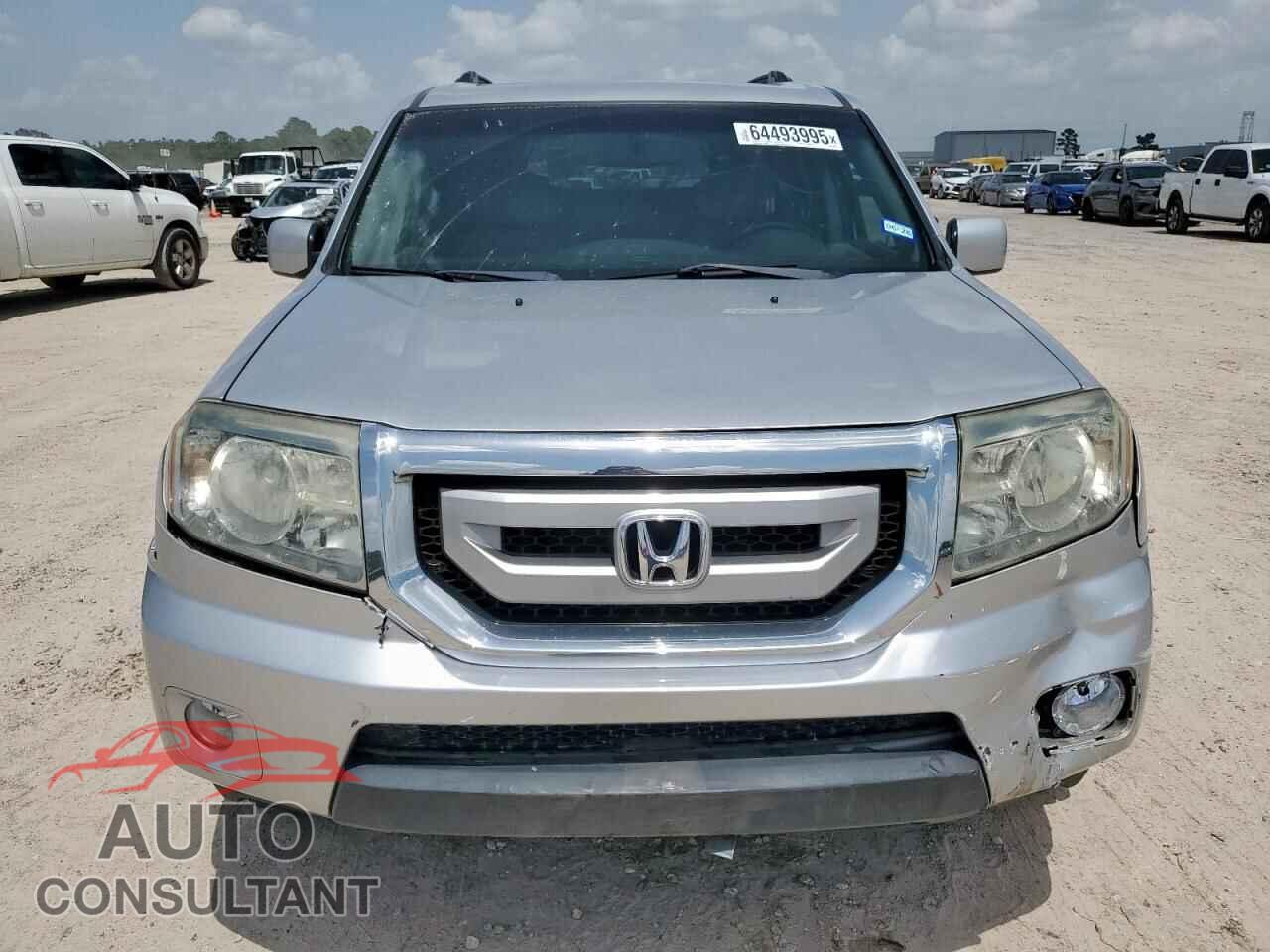HONDA PILOT 2011 - 5FNYF3H5XBB038052