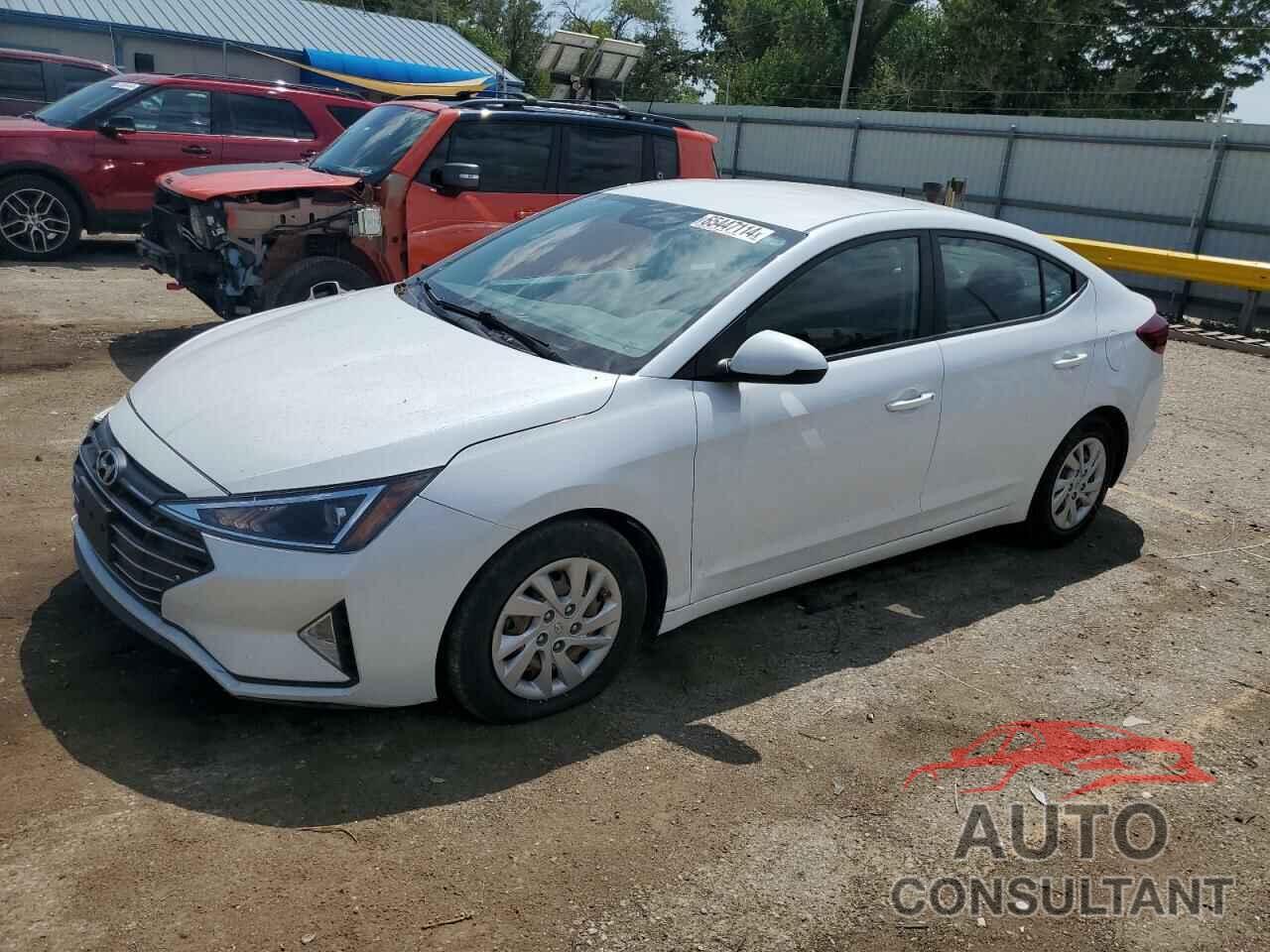 HYUNDAI ELANTRA 2019 - 5NPD74LFXKH438602
