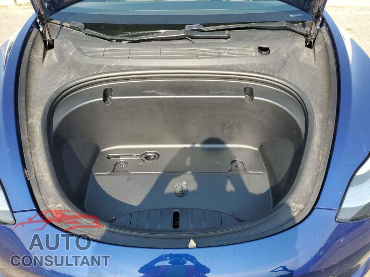 TESLA MODEL 3 2020 - 5YJ3E1EA2LF705815